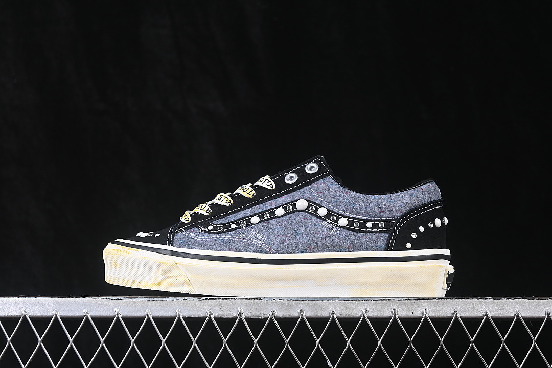 OLD SKOOL 36 CASUAL SKATE SHOES DARK GRAY/GREY · VN000DC0FNG, photo 1