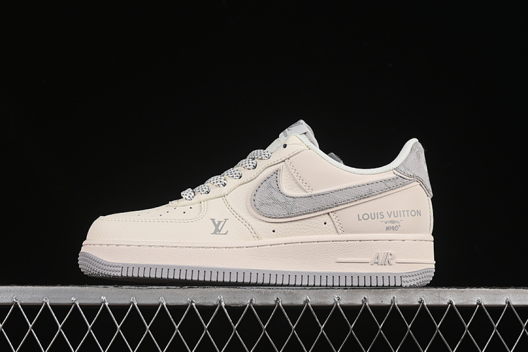 Nike [SM6668-103]-[AIR FORCE 1 07 LOW LV GREY/WHITE]-[WOMAN:36-39]-[MAN:40-45] - Image 2