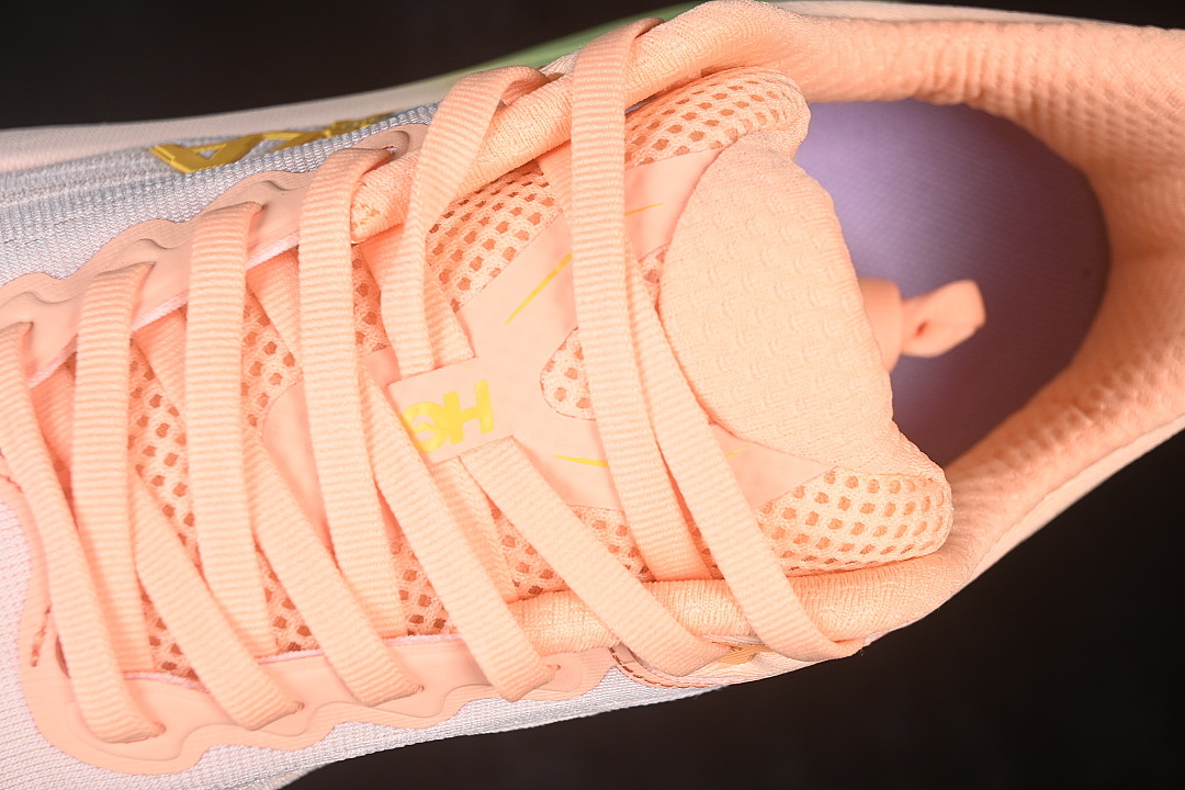 On Running [1162012 FSTP]-[ONE BONDI 9 CUSHIONED RUNNING SHOES ORANGE/ORANGE]-[WOMAN:36-39]-[MAN:40-42] - Image 8