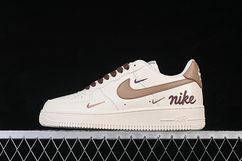 Nike Nike AIR FORCE 1 07 LOW LOW-TOP CASUAL SNEAKERS BEIGE/BROWN · NH0601-584, photo 1