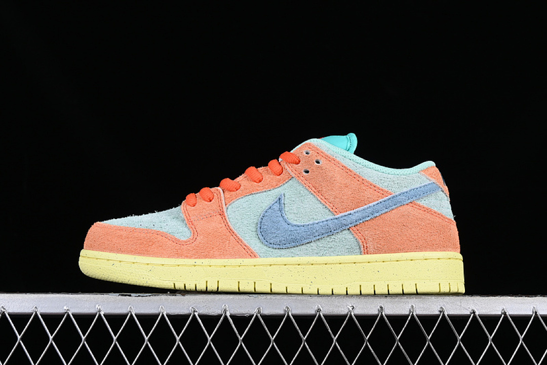 Nike DUNK LOW SB ORANGE/NOISE AQUA/EMERALD RISE/LEMON CHIFFON · DV5429-800, photo 1