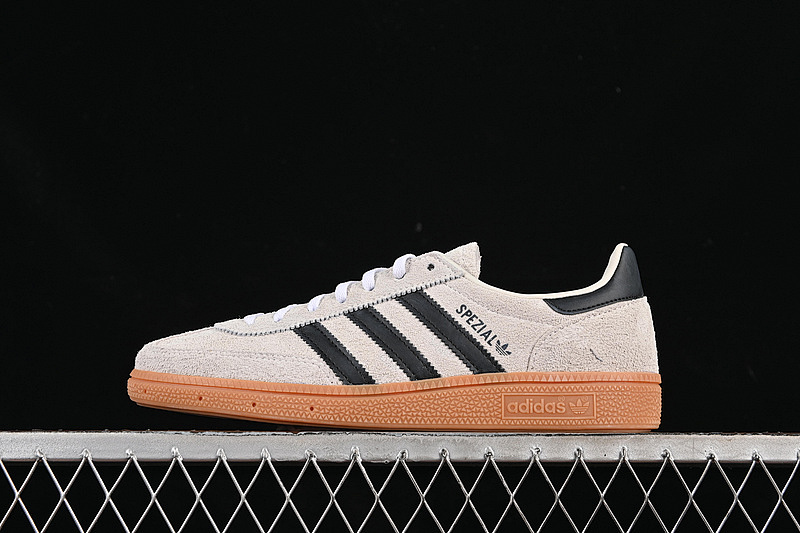HANDBALL SPEZIAL WHITE/GREY/BLACK · IF6562, photo 1