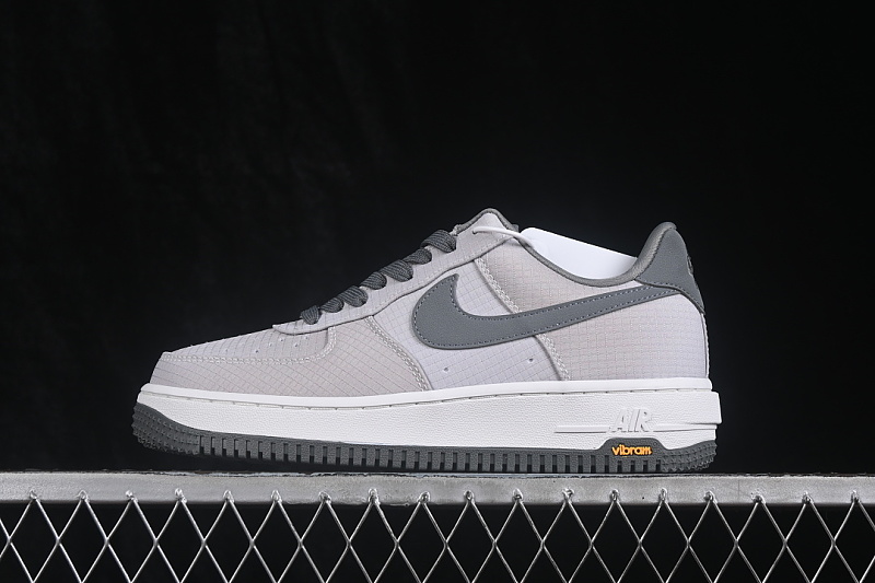 Nike Nike AIR FORCE 1 07 LOW CASUAL SNEAKERS DARK GRAY/WHITE · IH1943-100, photo 1