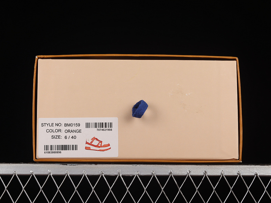 Louis Vuitton [L*V TRAINER SNEAKERS WHITE/ORANGE/WHITE]-[WOMAN:36-39]-[MAN:40-45] - Image 11