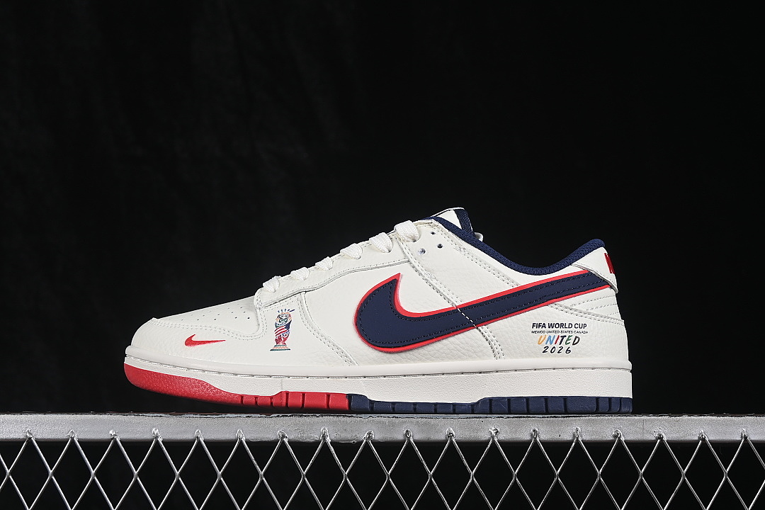 Nike DUNK LOW CASUAL SNEAKERS WHITE/BLACK/RED · NH0601-497, photo 1