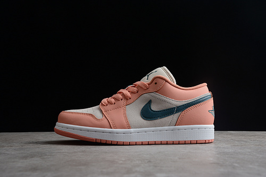 Jordan AIR Jordan 1 LOW LIGHT MADDER ROOT/DARK TEAL GREEN · DC0774-800, photo 1