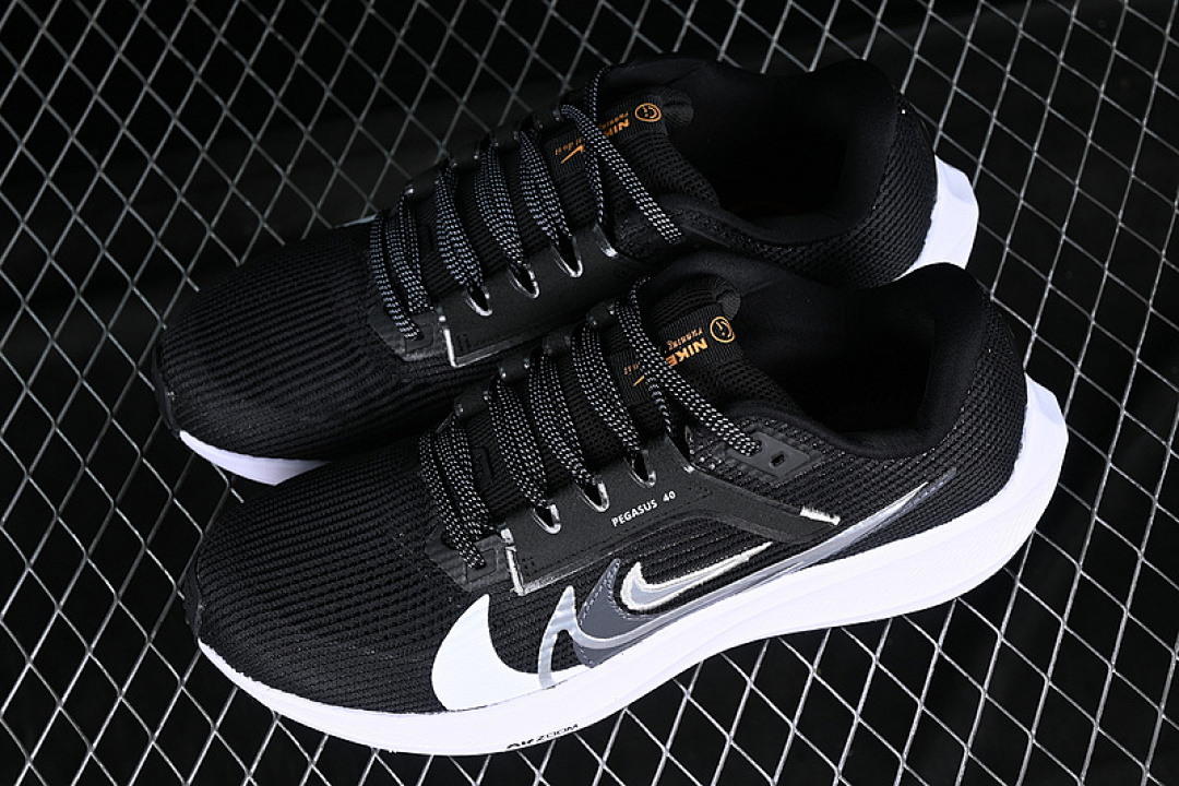 Nike [FB7179-001]-[AIR ZOOM PEGASUS 40 PREMIUM BLACK/WHITE/BRIGHT MANDARIN/MULTI COLOR] - Image 11