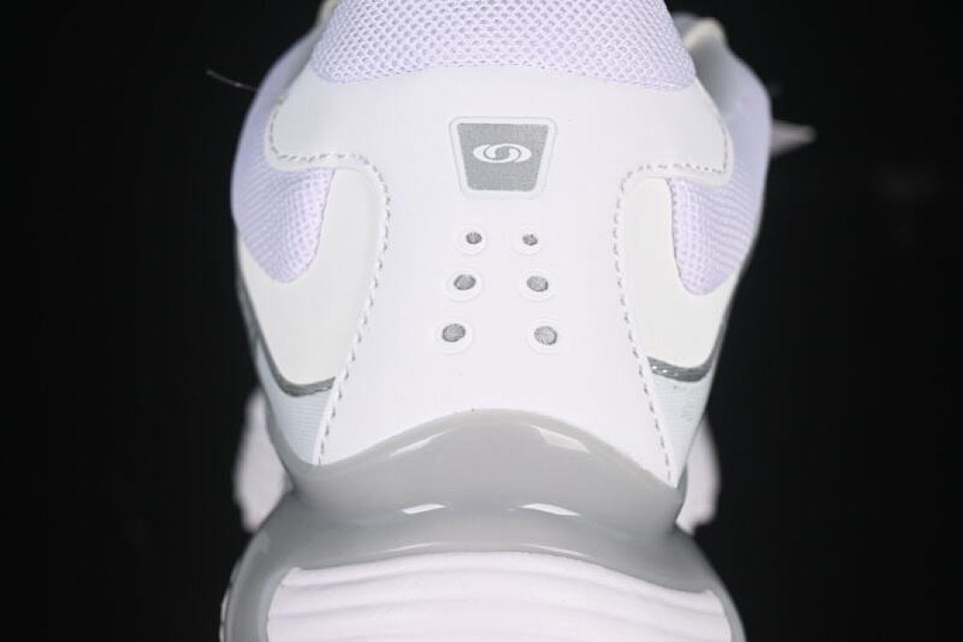 On Running [477619-22]-[XT-WHISPER WHITE/LIGHT GRAY]-[WOMAN:36-39]-[MAN:40-46.5] - Image 6