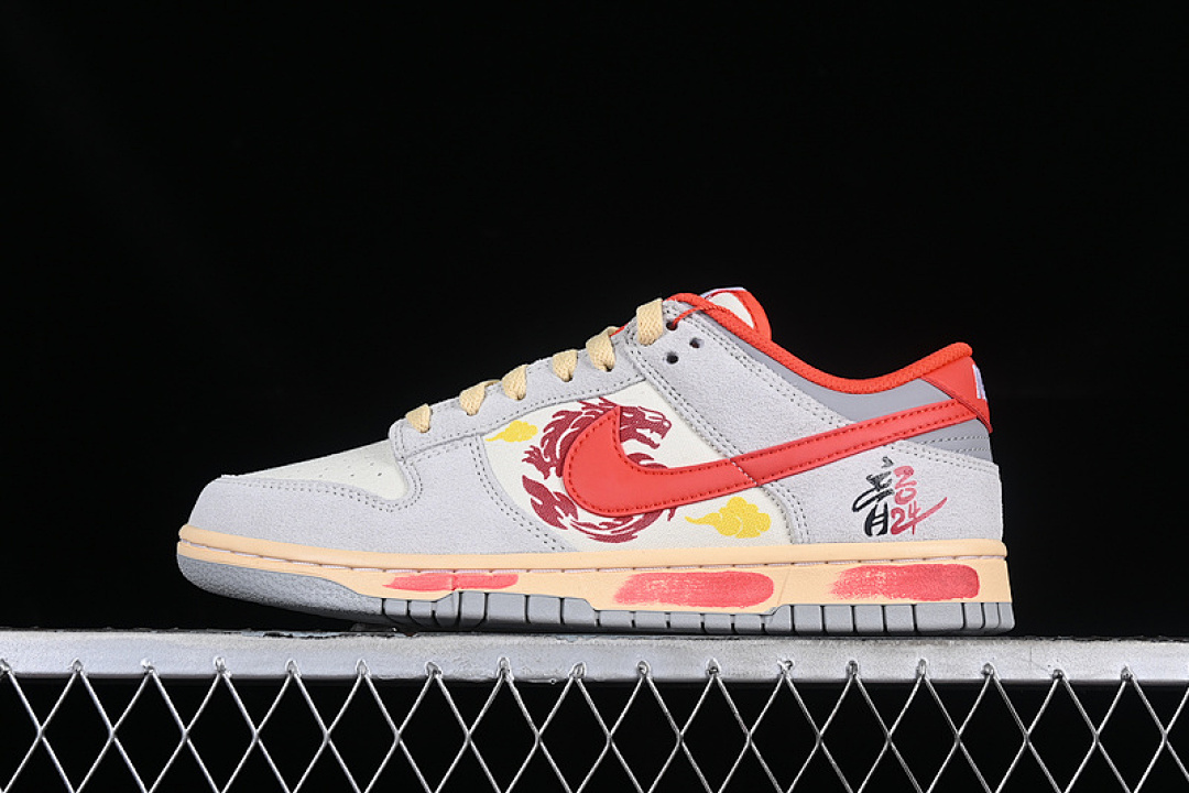Unbranded [FJ5429-133]-[DUNK LOW SB YEAR OF THE DRAGON SAIL/PHOTON DUST/LIGHT SMOKE GREY/PICANTE (RED]), photo 1