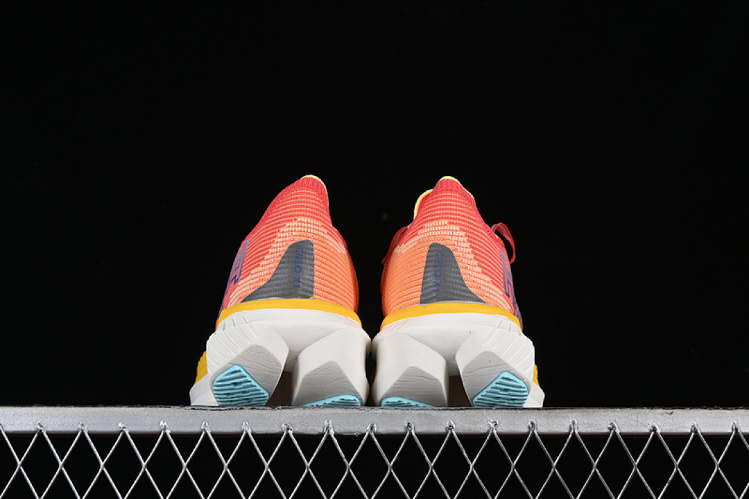 Hoka [1147910 CSSL]-[HOKA ONE CIELO X1 WHITE/BLUE/ORANGE]-[WOMAN:36-39]-[MAN:40-45] - Image 14