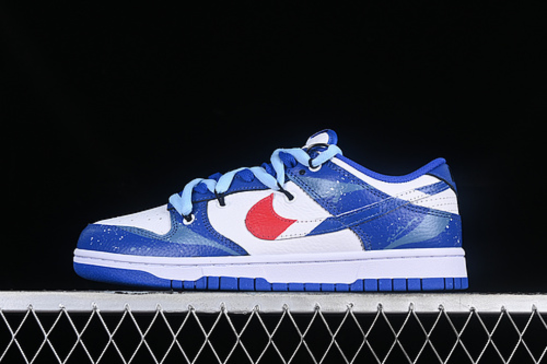Unbranded [FD9064-110]-[DUNK LOW RETRO WHITE/WHITE/GAME ROYAL]-[WOMAN:36-39]-[MAN:40-46], photo 1
