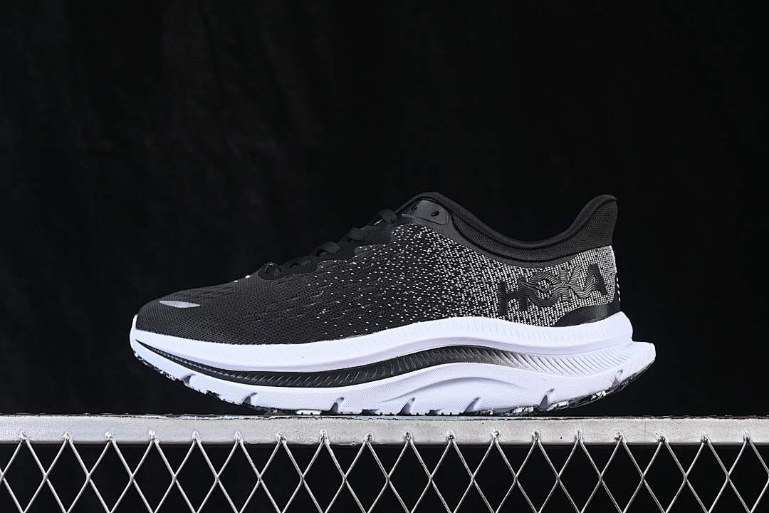 Hoka [1123163-BWHT]-[HOKA ONE RUNNING SHOES BLACK/WHITE]-[WOMAN:36-39]-[MAN:40-46] - Image 2