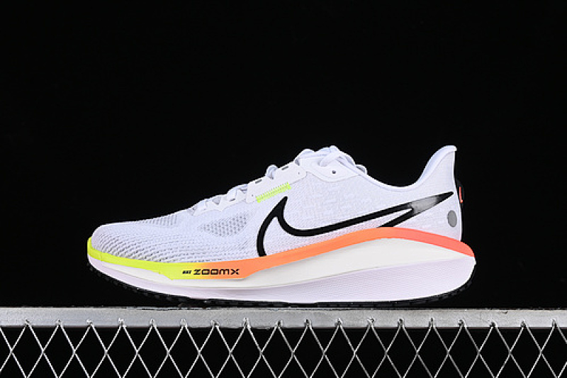 Nike [HF4914-100]-[AIR ZOOM VOMERO 17 WHITE/BRIGHT CRIMSON/VOLT/BLACK]-[MAN:39-46]