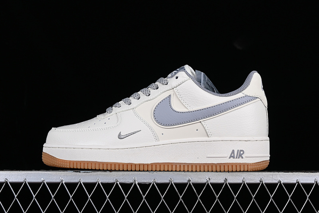 Nike Nike AIR FORCE 1 07 LOW WHITE/GREY · HD1689-102, photo 1