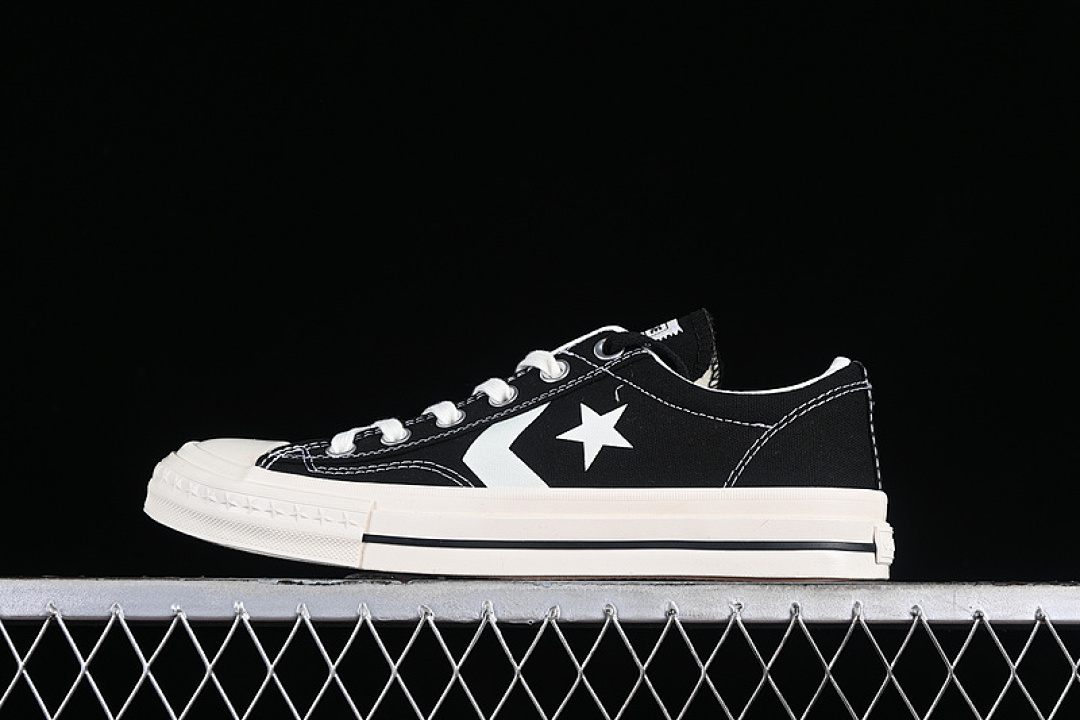 Converse [1SD328]-[CONVERSE CHEVR ONE STAR CX-PRO WHITE/BLACK]-[WOMAN:35-39]-[MAN:40-44], photo 1