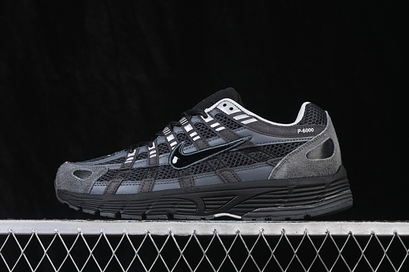 Nike Nike P-6000 SUEDE ANTHRACITE/CHROME/METALLIC SILVER/BLACK · HF0015-002, photo 1