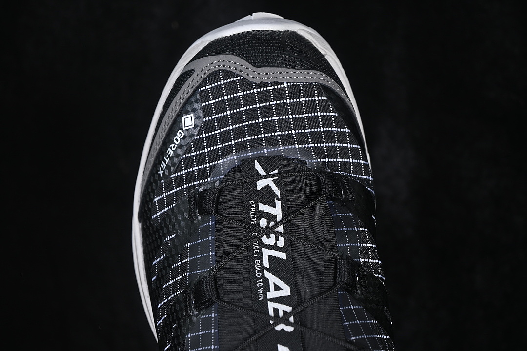 On Running [479534-33]-[XT-4 GTX OUTDOOR LEISURE RUNNING SHOES BLACK/WHITE]-[WOMAN:36-39]-[MAN:40-45] - Image 10