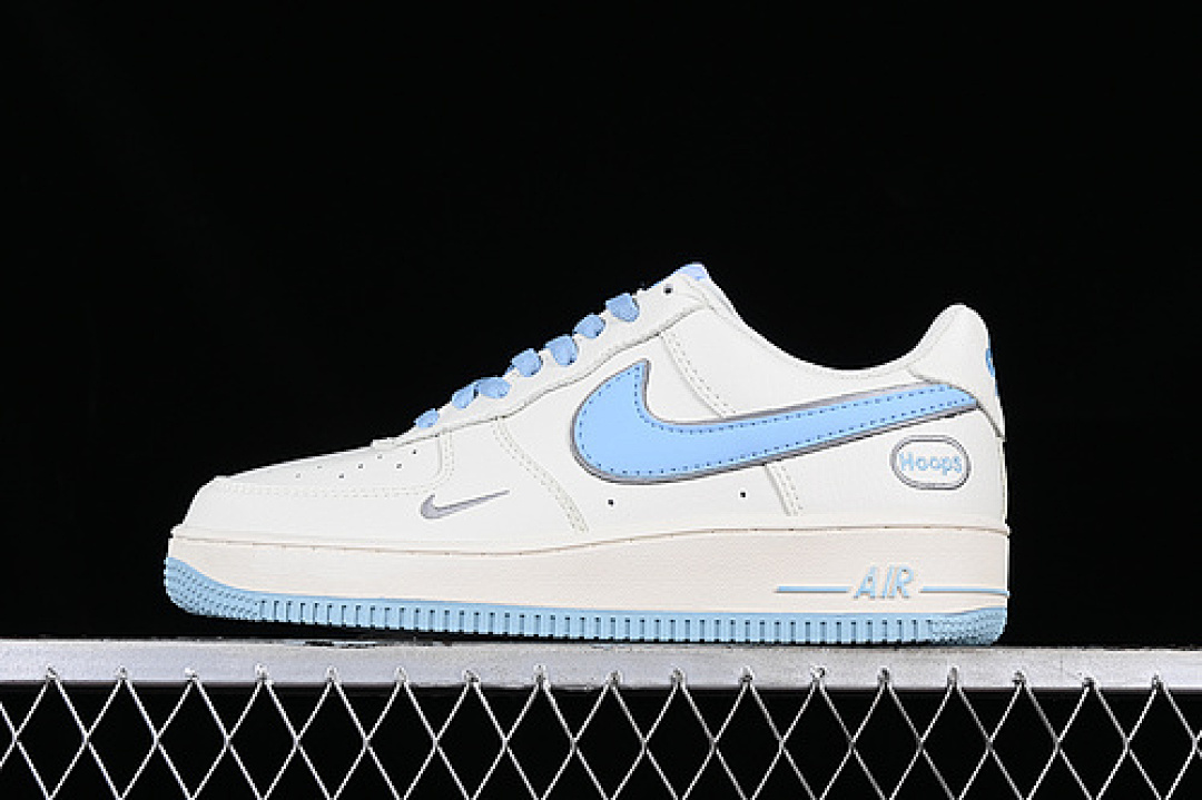 Nike [HP2369-006]-[AIR FORCE 1 07 LOW HOOPS WHITE/BLUE]-[WOMAN:36-39]-[MAN:40-45], photo 1