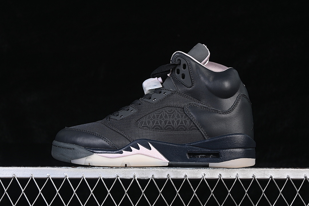 Jordan [HQ3004-001]-[JORDAN 5 RETRO OFF NOIR/PARTICLE ROSE/ANTHRACITE/PEARL PINK/SAIL]-[MAN:40-47.5], photo 1