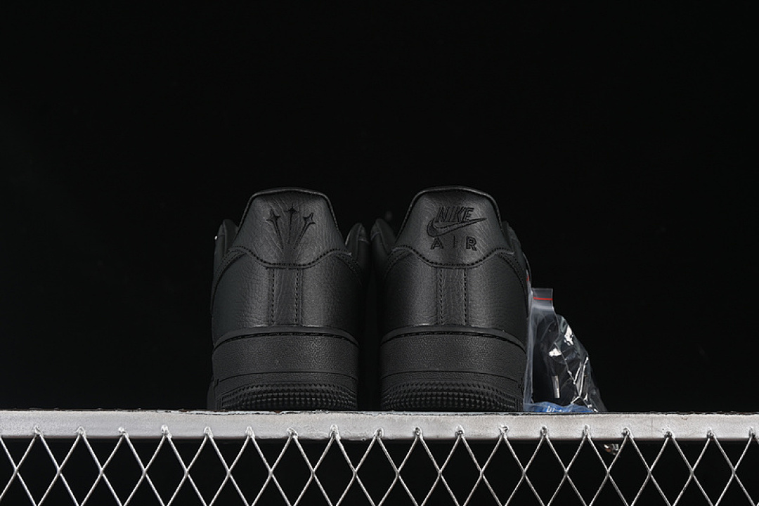 Nike [CZ8065-001]-[AIR FORCE 1 07 LOW BLACK]-[WOMAN:36-39]-[MAN:40-45] - Image 13