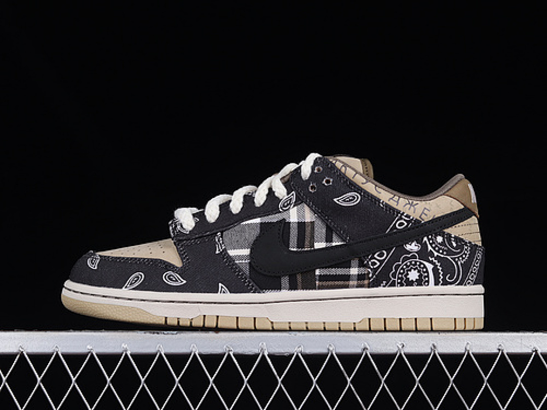Unbranded [CT5053-001]-[TRAVIS SCOTT SB DUNK LOW BLACK/PARACHUTE BEIGE/PETRA BROWN]-[UNISEX:36-47.5], photo 1