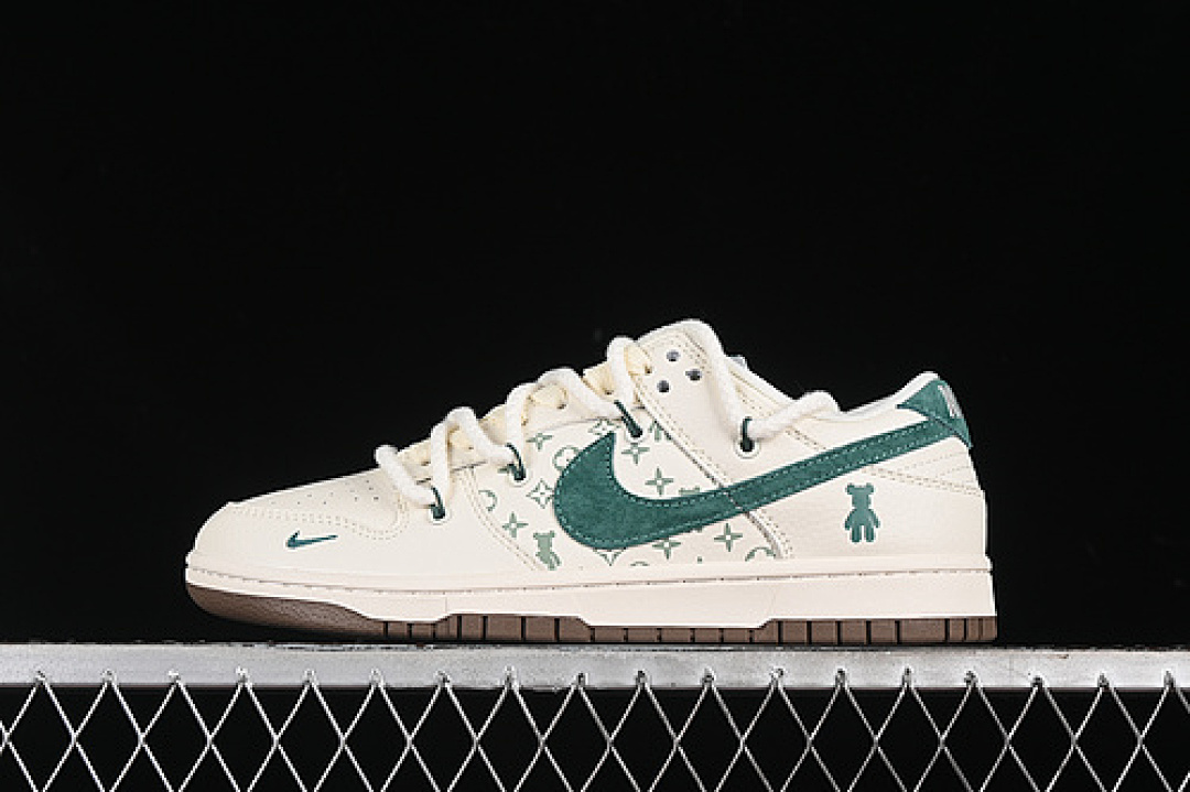 Unbranded [SJ2068-292]-[SB DUNK LOW BEIGE/GREEN]-[WOMAN:36-39]-[MAN:40-45], photo 1