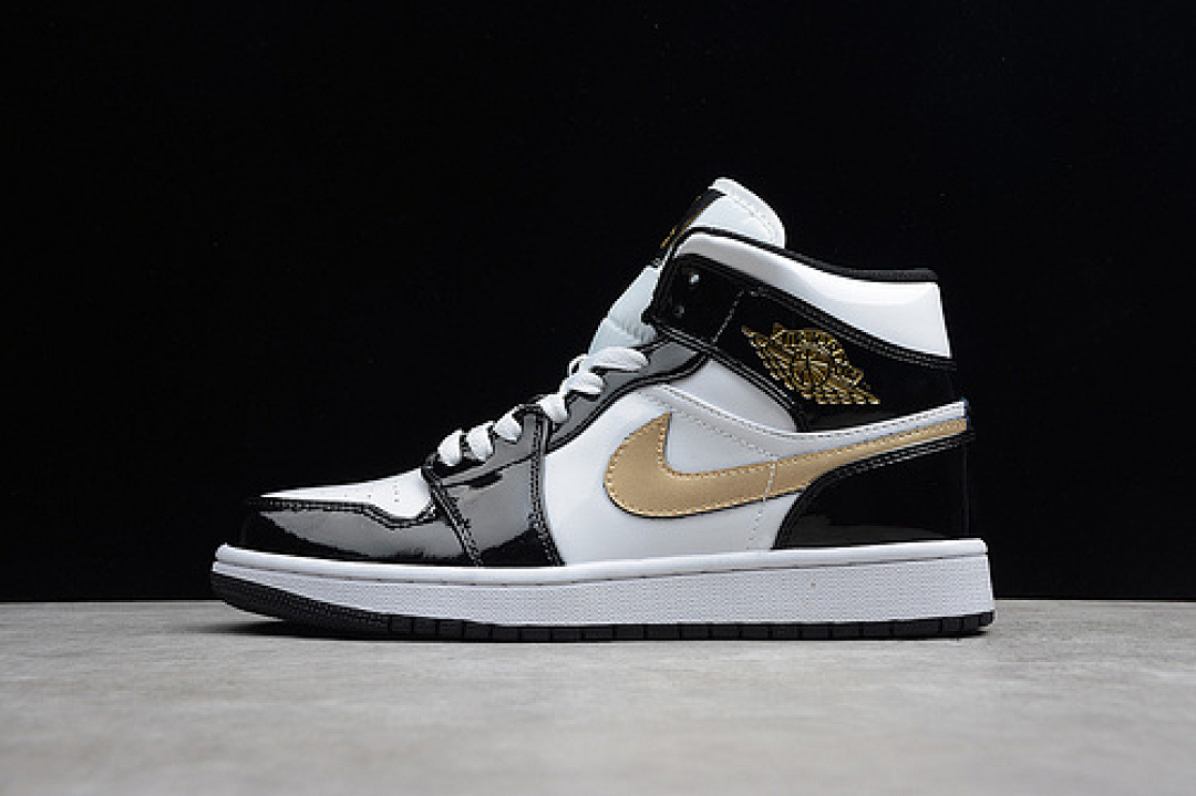 Jordan AIR Jordan 1 MID PATENT LEATHER SE BLACK/METALLIC GOLD-WHITE · 852542-007, photo 1