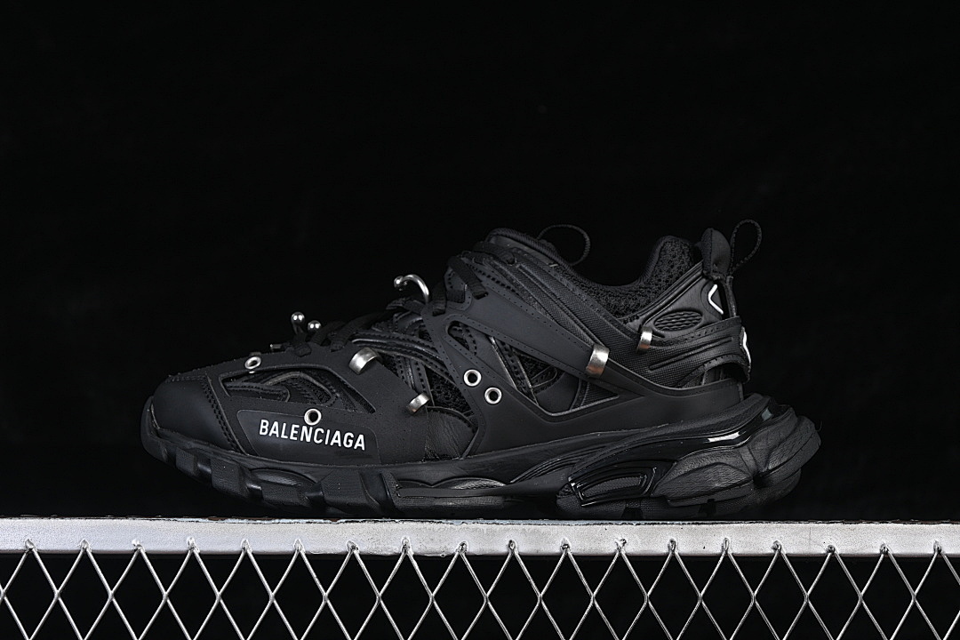 Unbranded [WTRPG1000]-[TRACK SNEAKER PIERCING BLACK/BLACK/BLACK]-[WOMAN:35-39]-[MAN:40-46] - Image 2