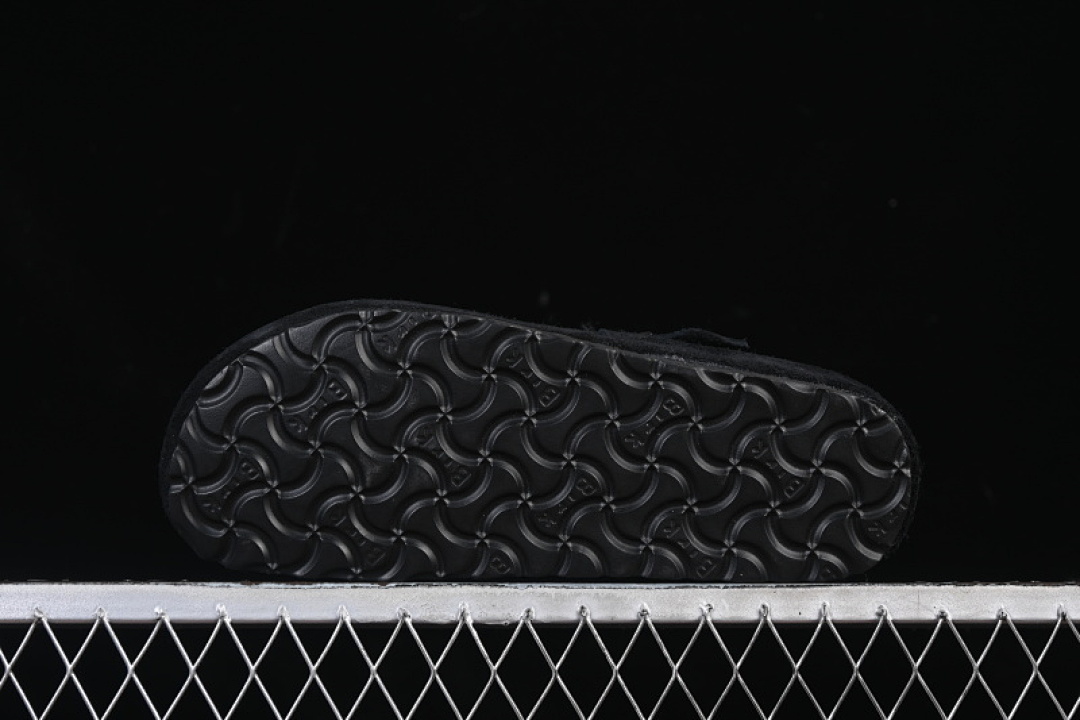Birkenstock [BIRKENSTOCK AUTUMN AND WINTER FLEECE COLLECTION BLACK/INKINESS]-[WOMAN:35-39]-[MAN:40-45] - Image 12