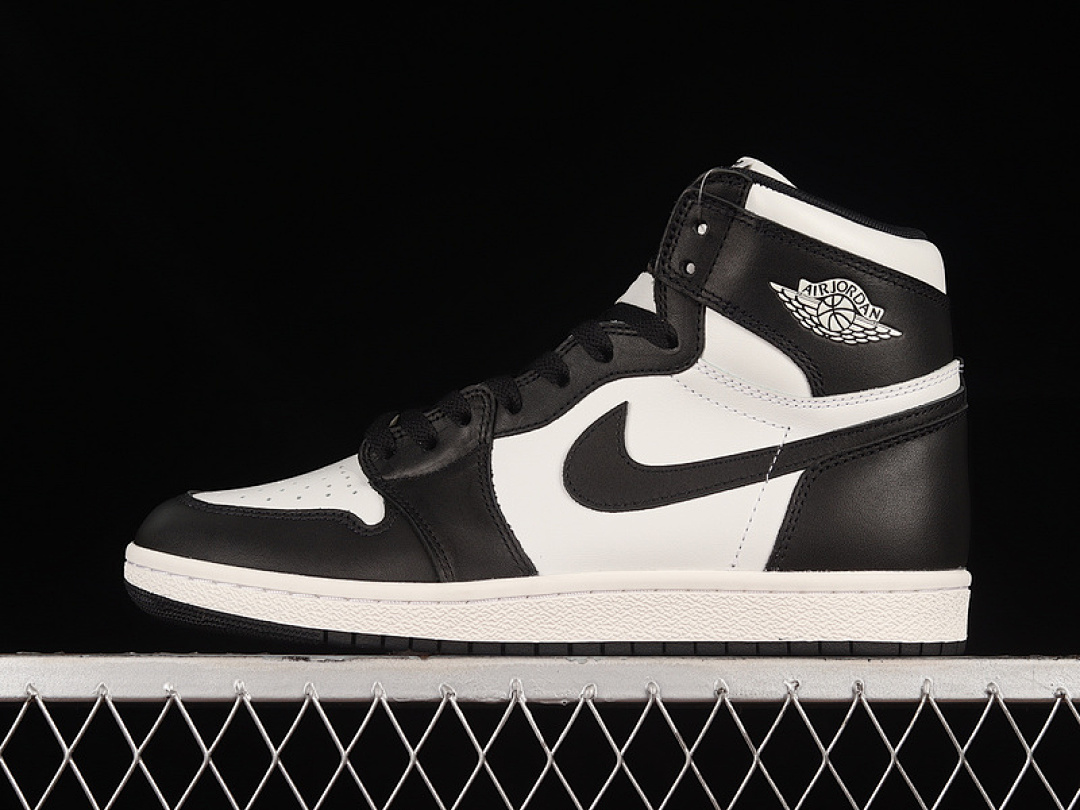 Jordan AIR Jordan 1 RETRO HIGH 85 OG BLACK/SUMMIT WHITE/BLACK · BQ4422-001, photo 1