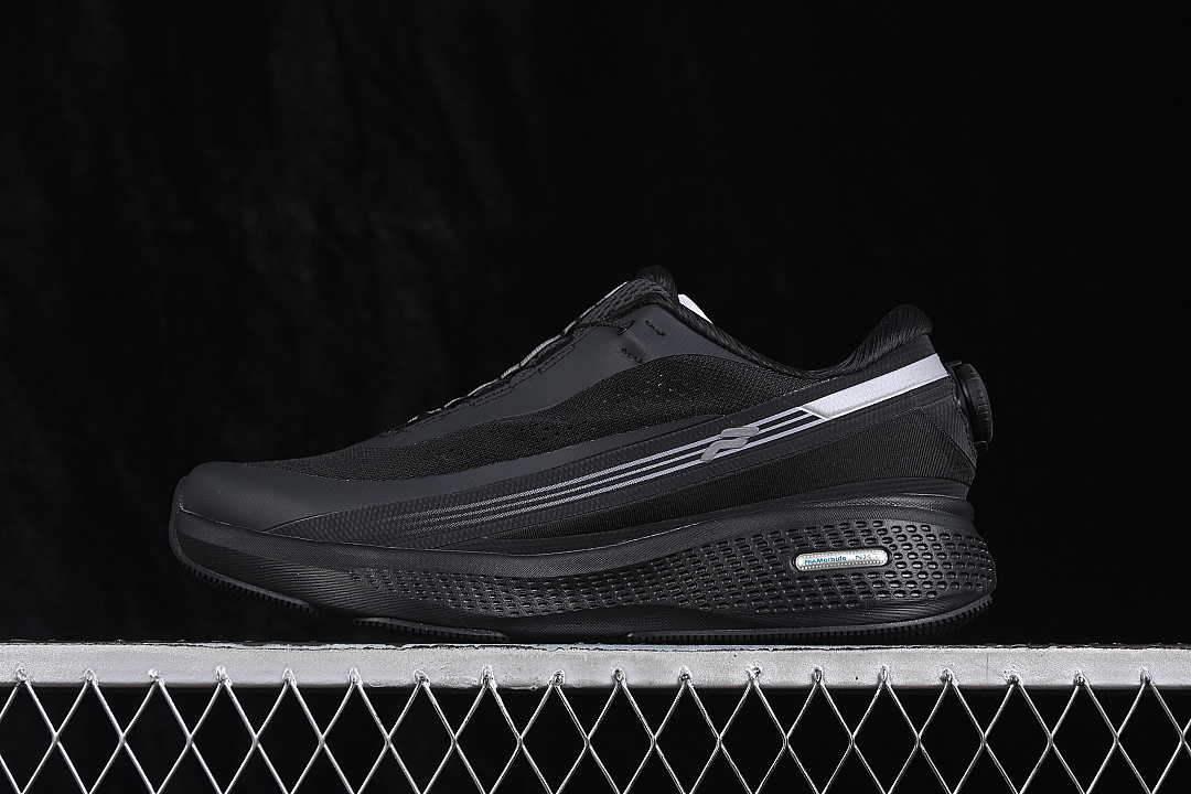 Unbranded [A12M531115FBA]-[PERFORMANCE ATHLETICS SPORT NUVOLE RUN BLACK/WHITE]-[MAN:40-45], photo 1