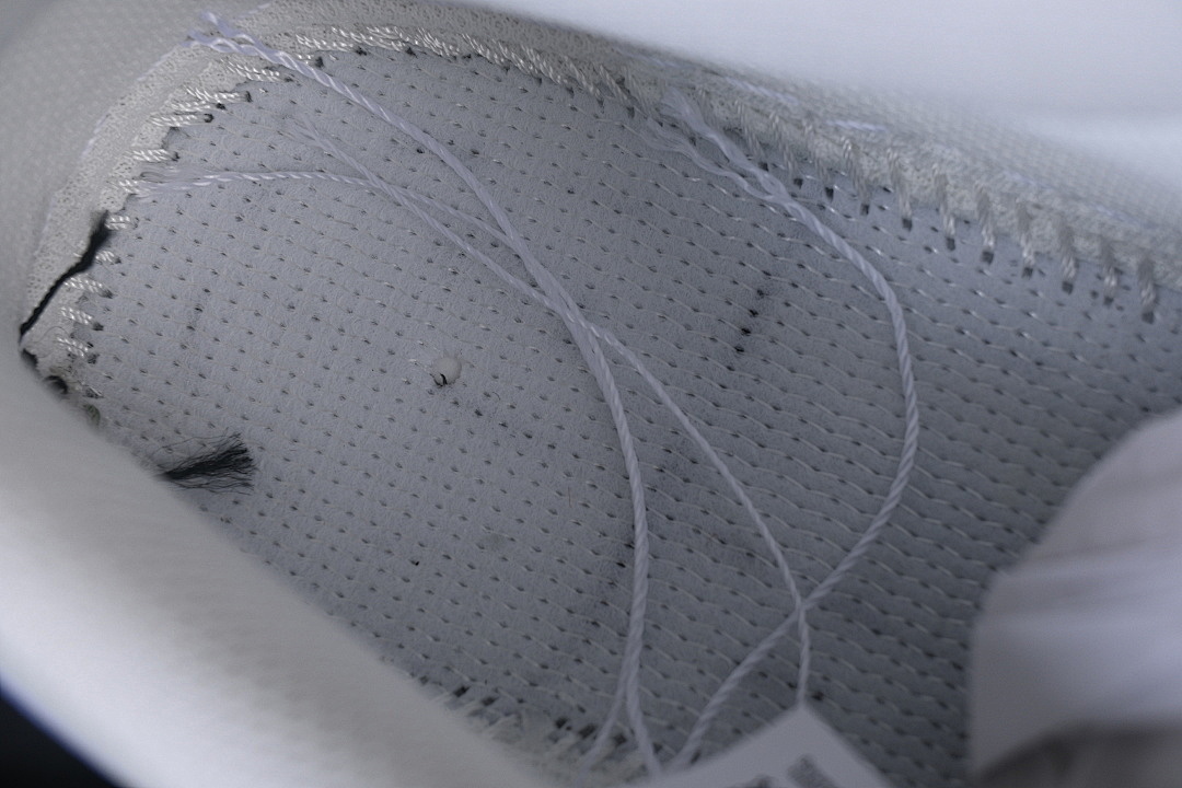Nike [IB6842-100]-[AIR FORCE 1 07 LOW CASUAL SNEAKERS WHITE/GREY]-[WOMAN:36-39]-[MAN:40-45] - Image 5