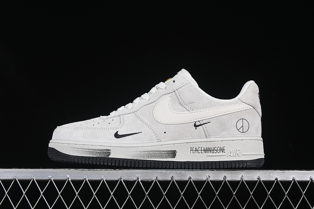 Nike [DF0188-035]-[AIR FORCE 1 07 LOW WHITE/GREY/BLACK]-[WOMAN:36-39]-[MAN:40-45], photo 1