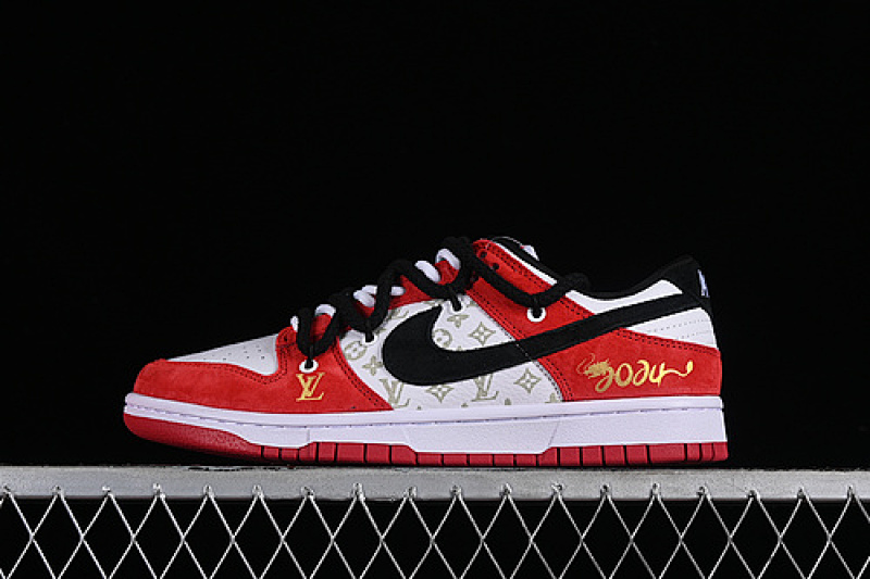 Nike SB DUNK LOW WHITE/GREY/BLACK/RED · SJ2068-231, photo 1