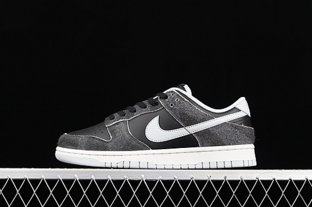 Unbranded [DH7913-001][DUNK LOW PREMIUM 'ANIMAL PACK (ZEBRA' BLACK/PURE PLATINUM]-[UNISEX:36-46]), photo 1
