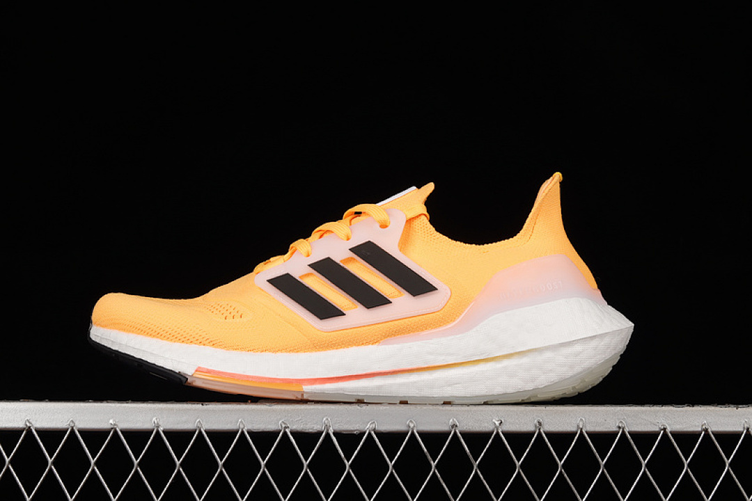 Unbranded [HR1029]-[ULTRABOOST 22 SHOES ORANGE/BLACK/CLOUD WHITE]-[MAN:39-48], photo 1