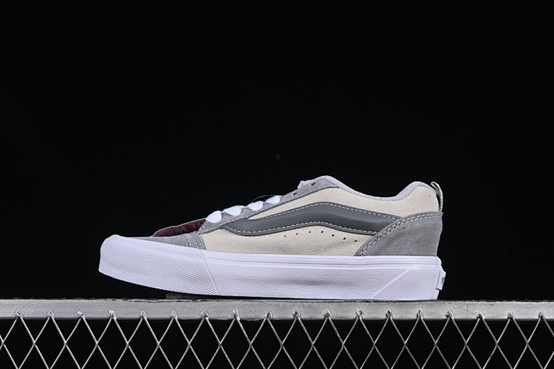 LOW TOP CASUAL BREAD SHOES DARK GRAY/BLACK/LIGHT GRAY · VN000D22BH7, photo 1