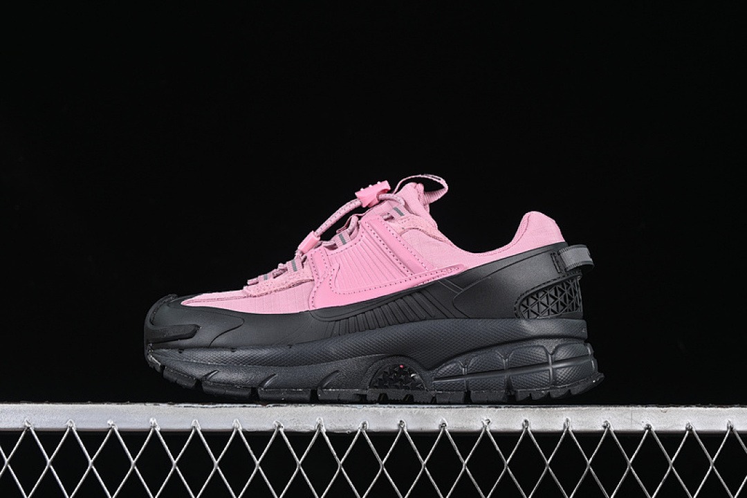 Nike Nike ZOOM VOMERO ROAM ANTHRACITE/BLACK/LIGHT BONE/ELEMENTAL PINK · HQ2181-003, photo 1