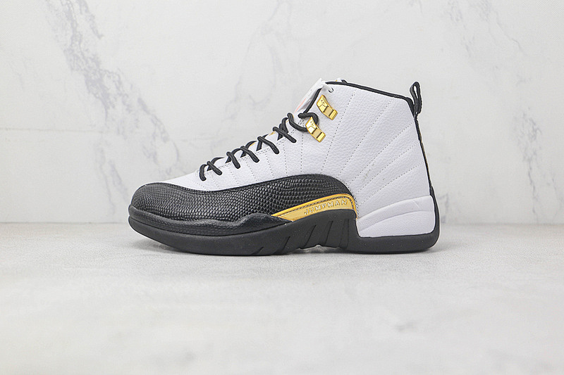Jordan AIR Jordan 12 RETRO ROYALTY WHITE/BLACK/METALLIC GOLD · CT8013-170, photo 1