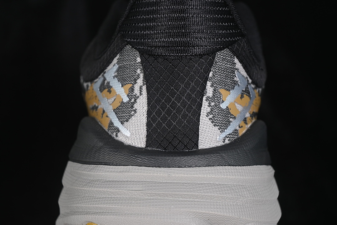 On Running [1141530-BCMN]-[HOKA ONE STINSON 7 BLACK/CEMENT]-[MAN:40-45] - Image 7