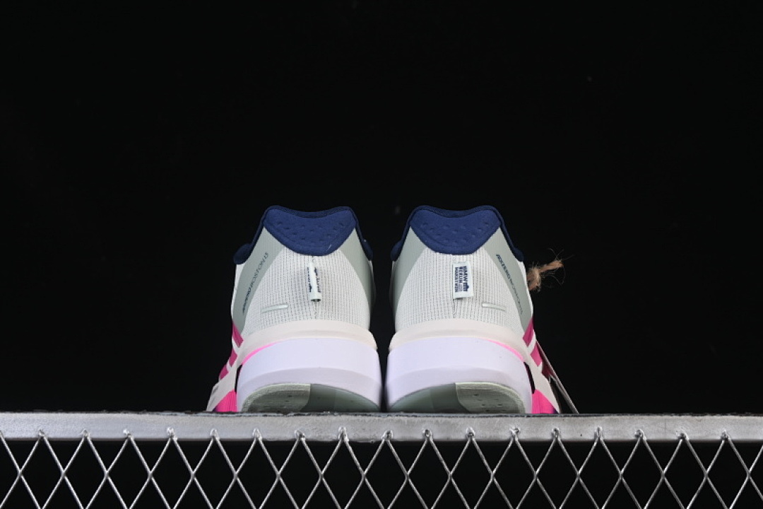 On Running [HQ4912]-[ADIZERO BOSTON 13 LINEN GREEN/SHOCK PINK/DARK BLUE]-[WOMAN:36-39]-[MAN:40-46] - Image 14