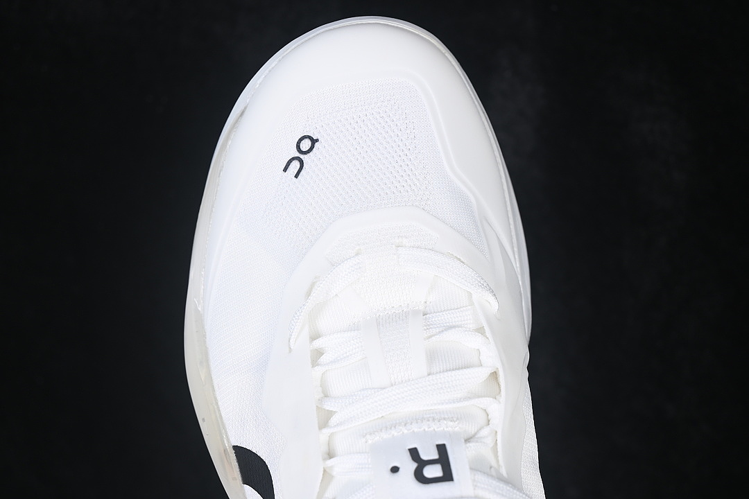 On Running [ON THE ROGER PRO 3 CASUAL RUNNING SHOES WHITE/PURE WHITE]-[WOMAN:36-39]-[MAN:40-47] - Image 9