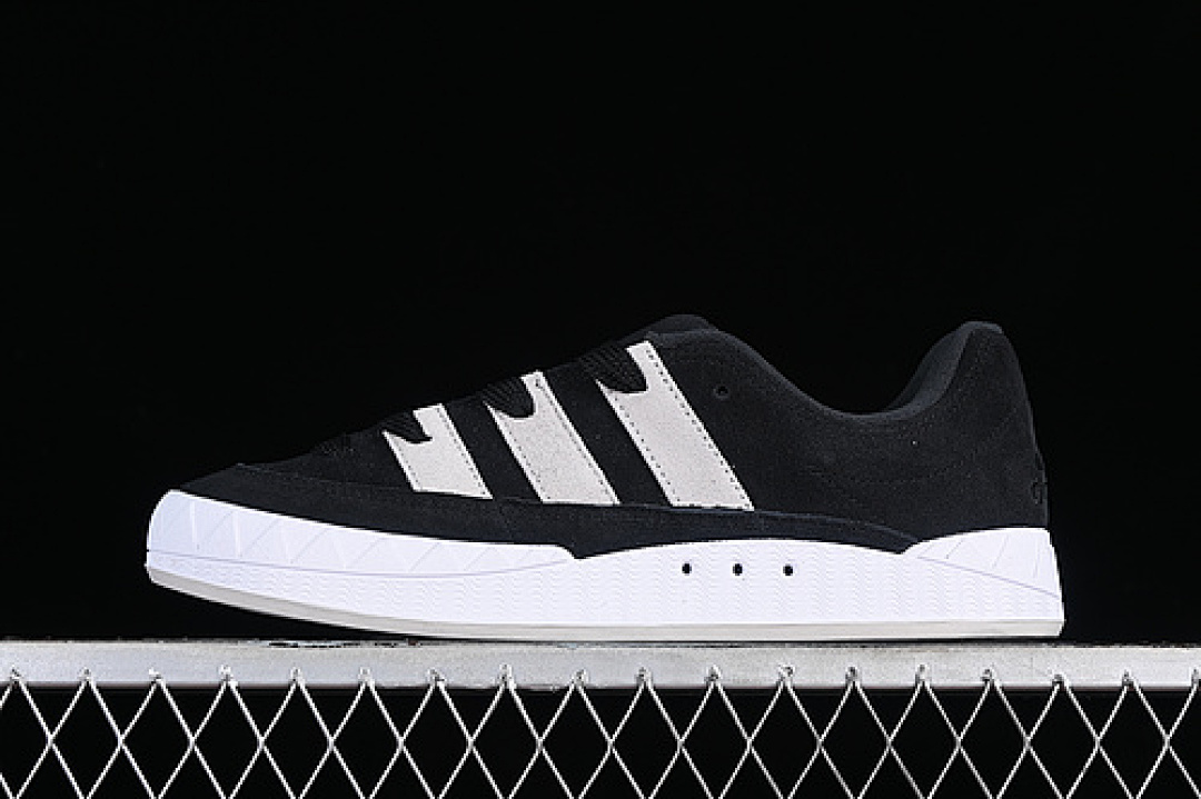 Human Made Human Made ADIMATIC WHITE/BLACK · ID8265, photo 1