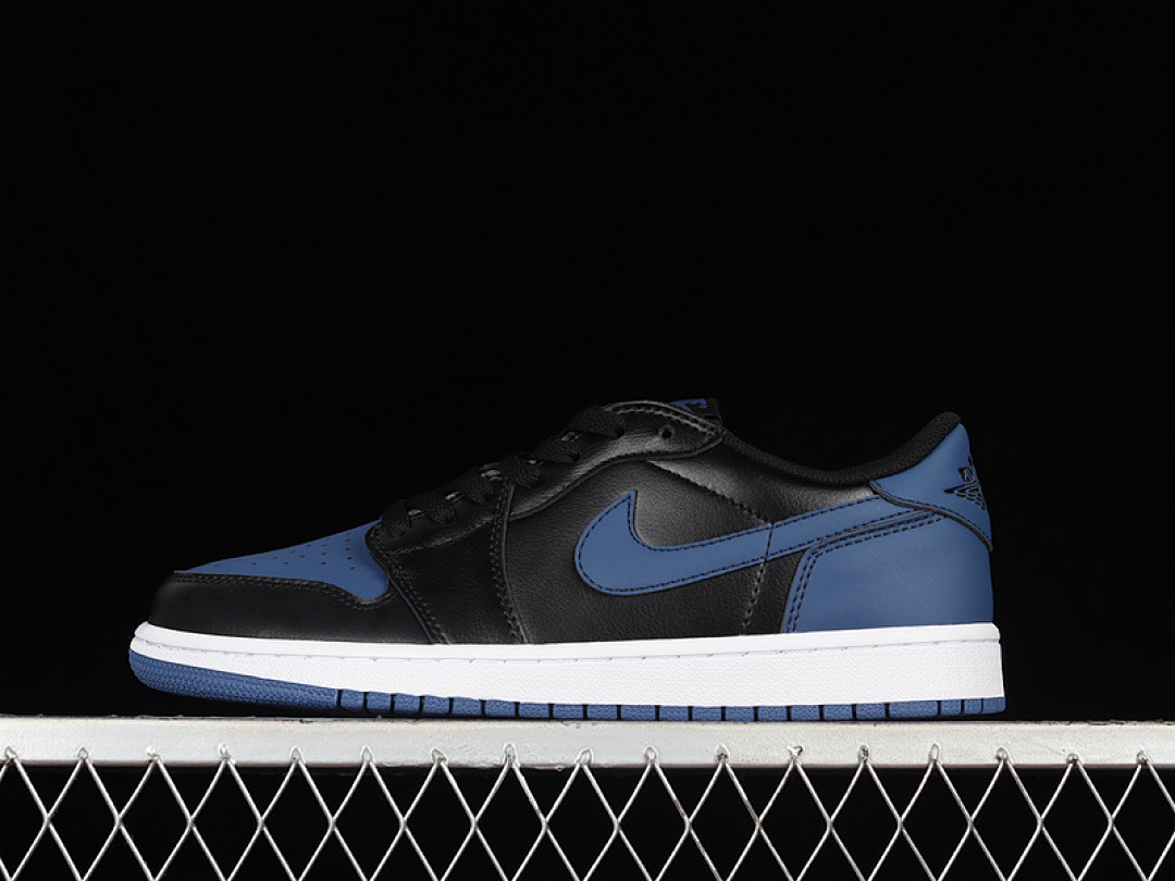 Jordan [CZ0790-041]-[AIR JORDAN 1 RETRO LOW OG BLACK/MYSTIC NAVY/WHITE]-[MAN:40-46], photo 1