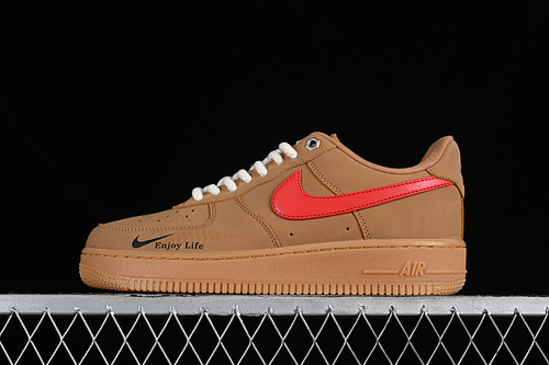 Nike Nike AIR FORCE 1 07 LOW BROWN/RED · FZ7372-300, photo 1