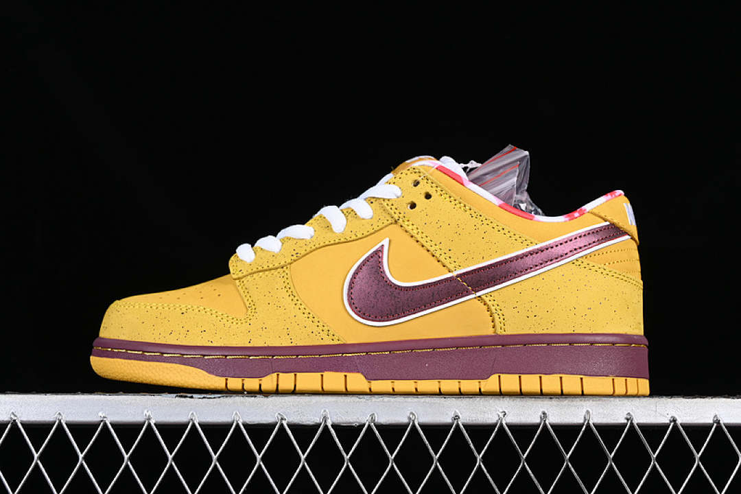 Unbranded [313170-137566]-[DUNK LOW PREMIUM SB YLLW OCHRE/TERRA BROWN]-[WOMAN:36-39]-[MAN:40-46], photo 1