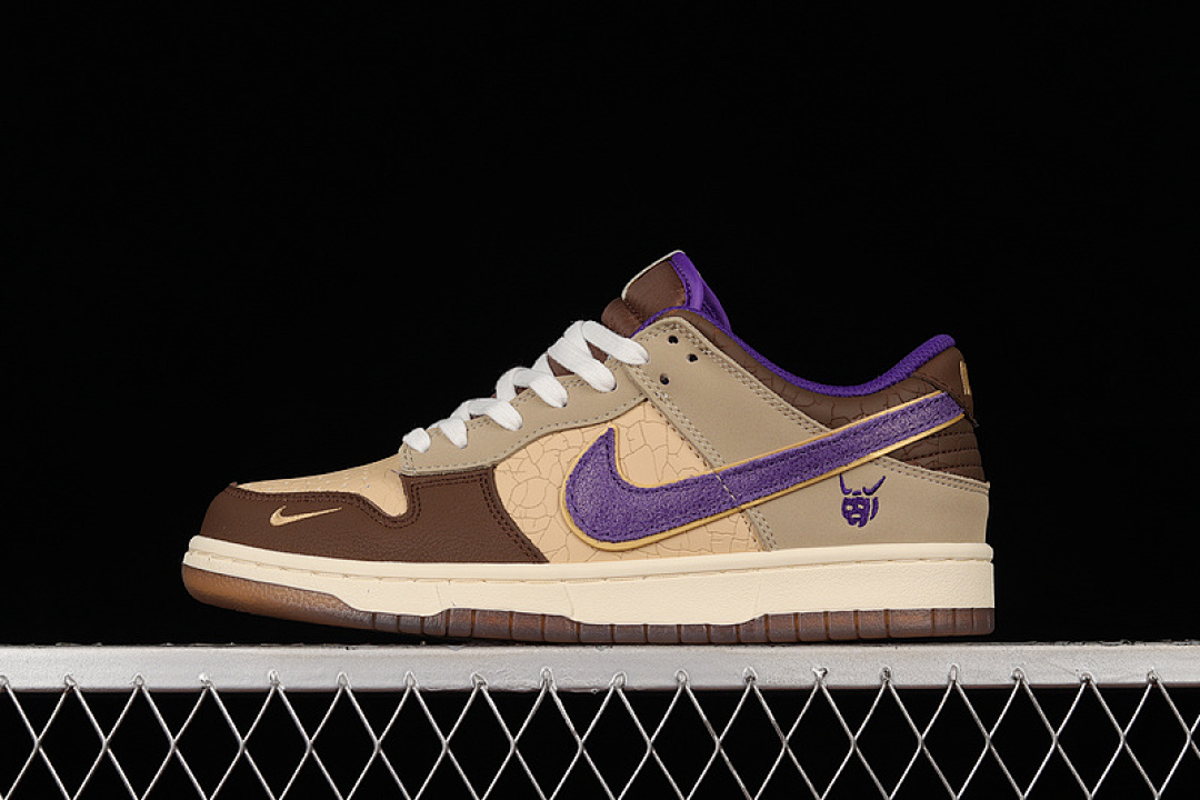 Purple Nike DUNK LOW PREMIUM SETSUBUN WHITE ONYX/COURT PURPLE/KHAKI · DQ5009-268, photo 1
