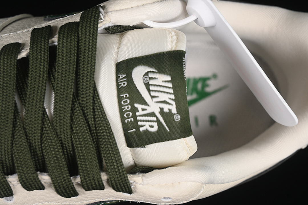 Nike [KK1988-069]-[AIR FORCE 1 07 LOW SUPREME WHITE/GREEN]-[WOMAN:36-39]-[MAN:40-45] - Image 9