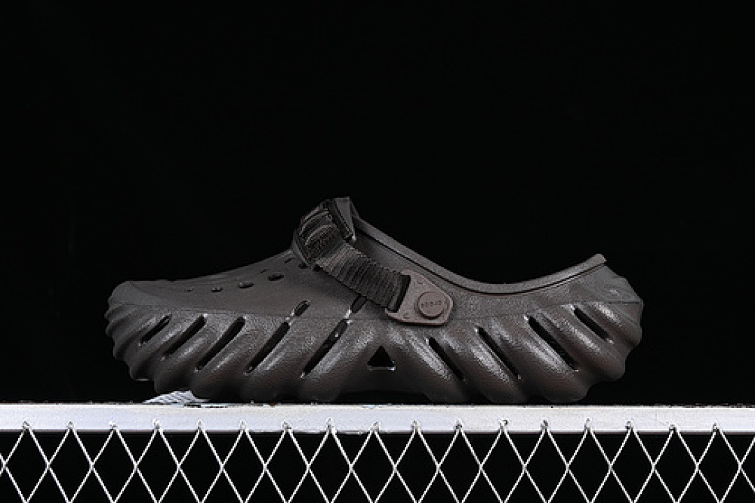 Crocs Crocs [SALEHE BEMBURY X POLLE CLOG BLACK/BLACK/BLACK]-[UNISEX:36-46], photo 1