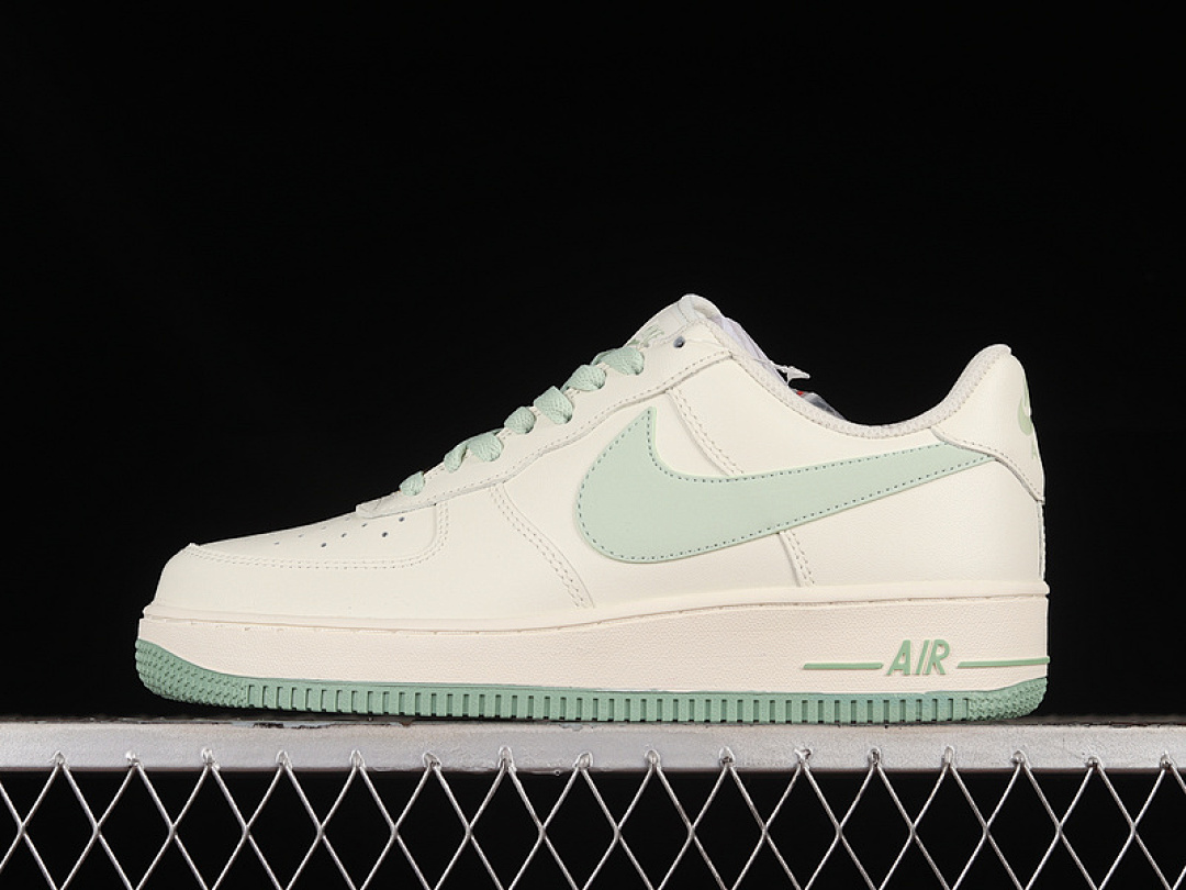 Nike [SP0758-029]-[AIR FORCE 1 07 LOW OFF WHITE/GREEN]-[WOMAN:36-39]-[MAN:40-45], photo 1